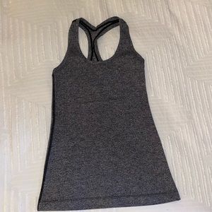 Grey LULULEMON tank - worn once size 6
